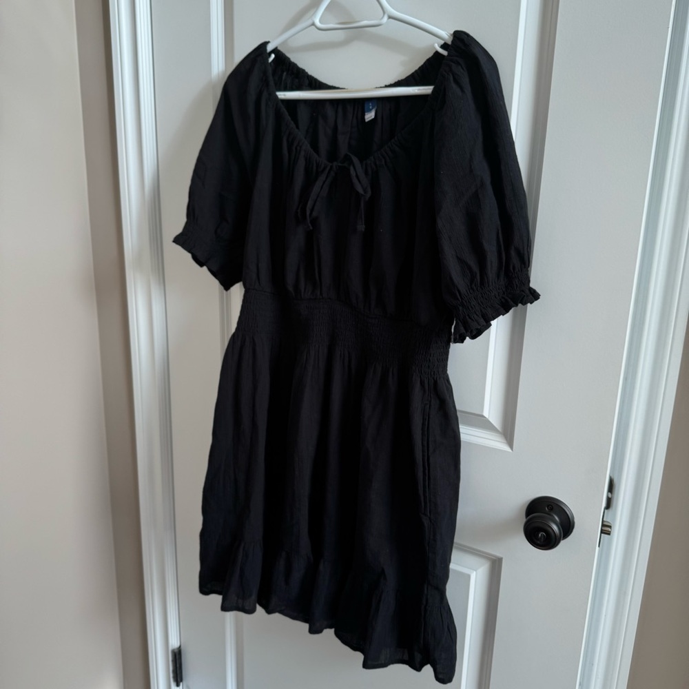 NWT Old Navy Black Dress.
